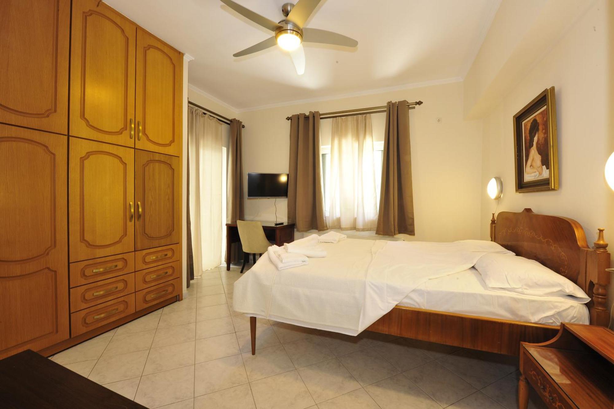 Peloponeese Corinthos Seaside Villa For Short Rent Luaran gambar